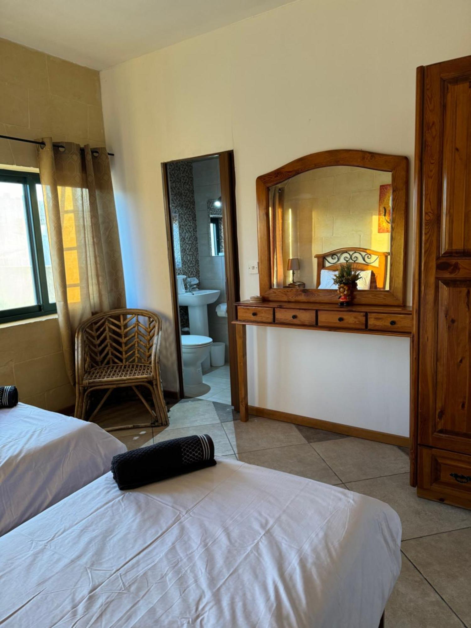 فندق Tal-Bir Farmhouse نادور المظهر الخارجي الصورة